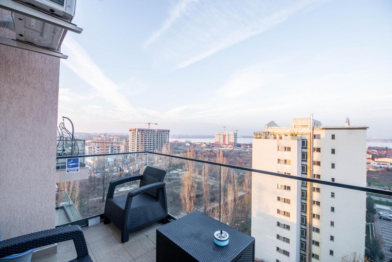 Luxury Westpark 2 Presidentialsuite With Lake View W4 Бухарест Экстерьер фото